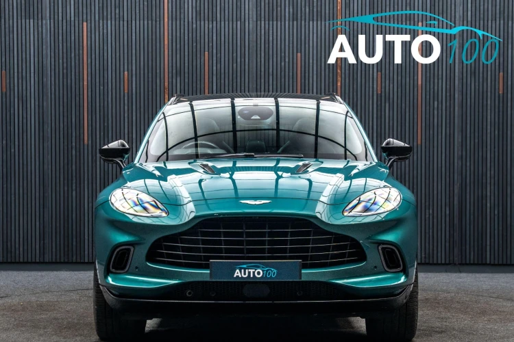 Vehicle Image 11
