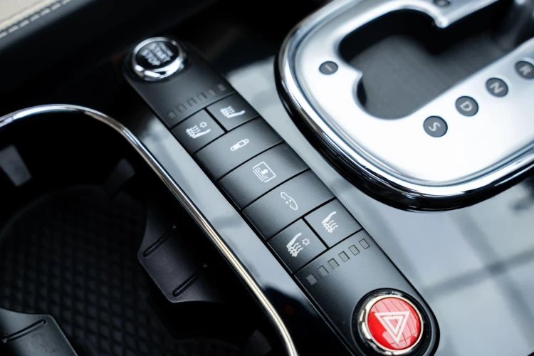 Vehicle Image 20