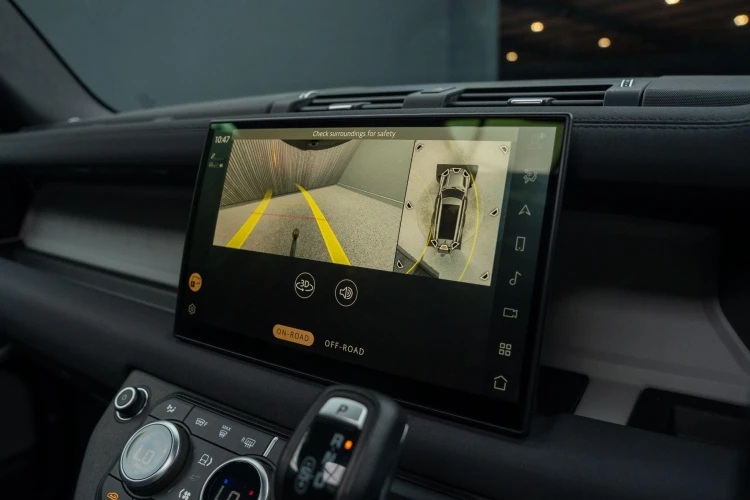 Vehicle Image 8