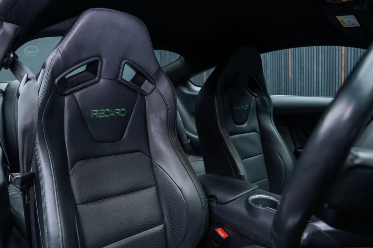 Vehicle Image 12