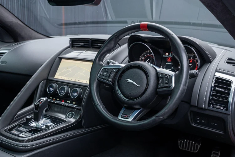 Vehicle Image 37