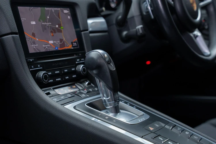 Vehicle Image 30