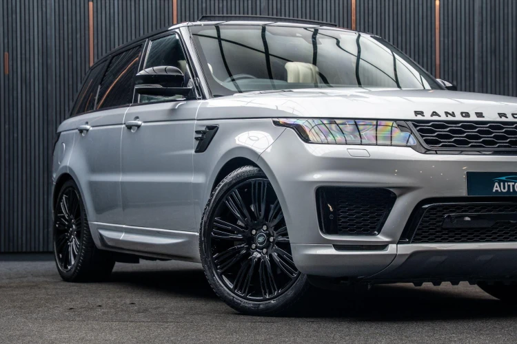 Vehicle Image 7