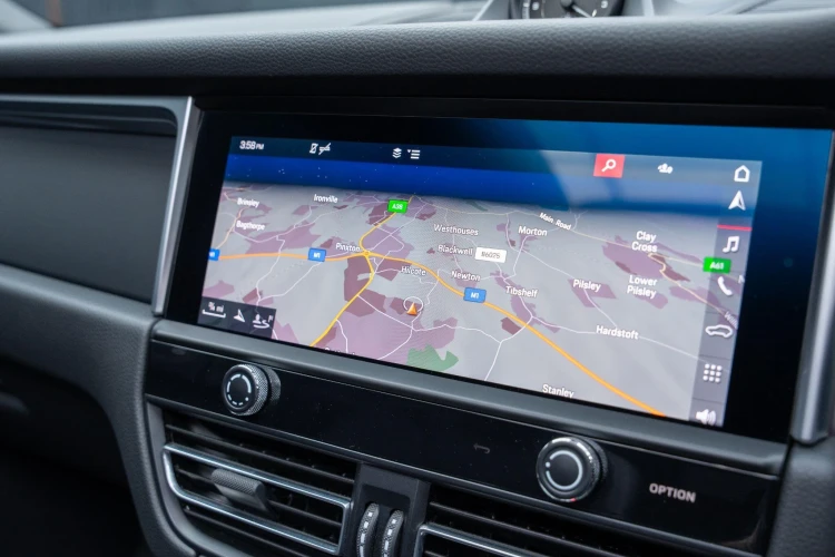 Vehicle Image 10