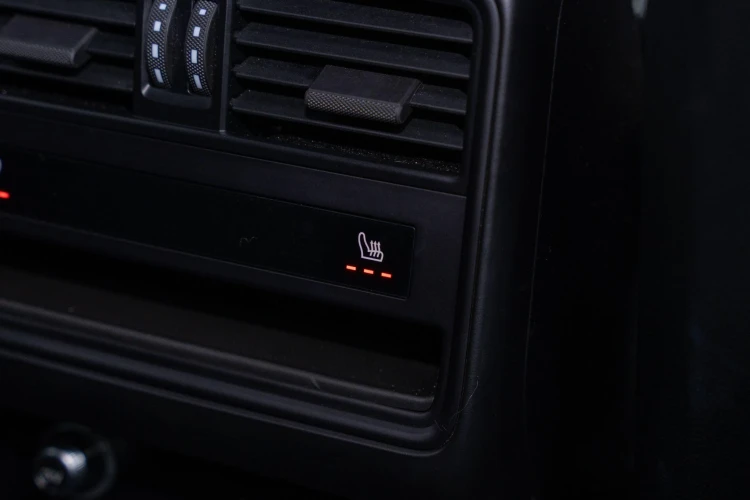 Vehicle Image 45