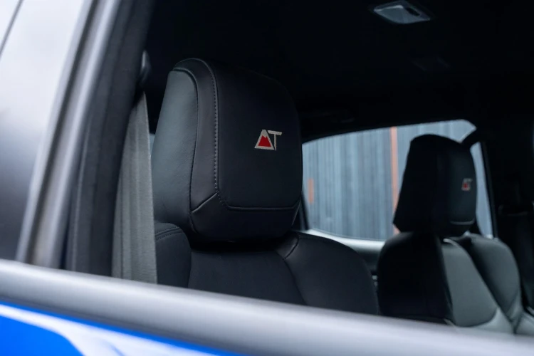 Vehicle Image 20