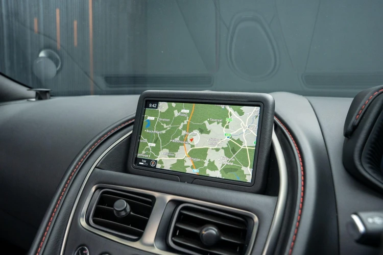 Vehicle Image 10