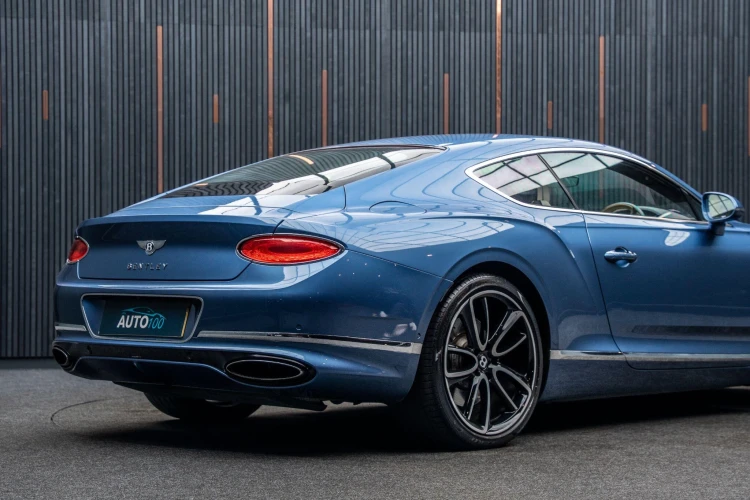 Vehicle Image 21
