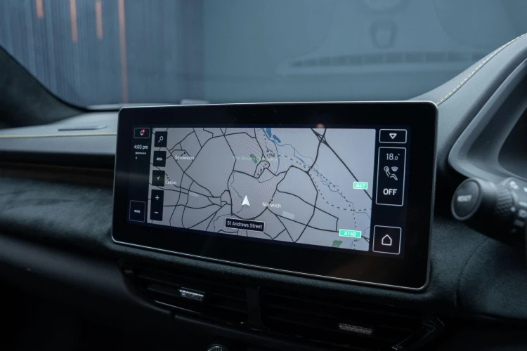 Vehicle Image 10