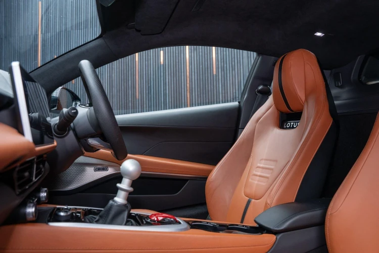 Vehicle Image 36