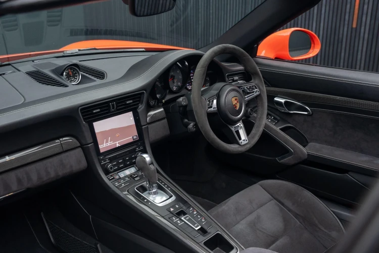 Vehicle Image 37