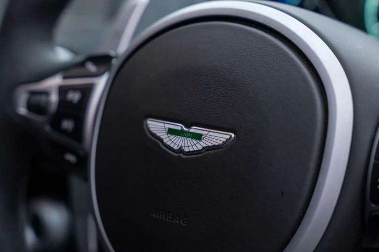 Vehicle Image 30