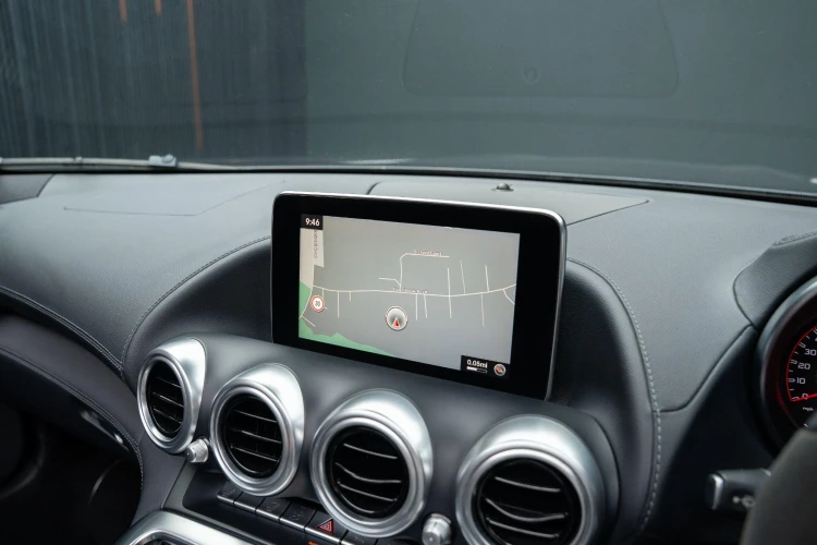 Vehicle Image 10
