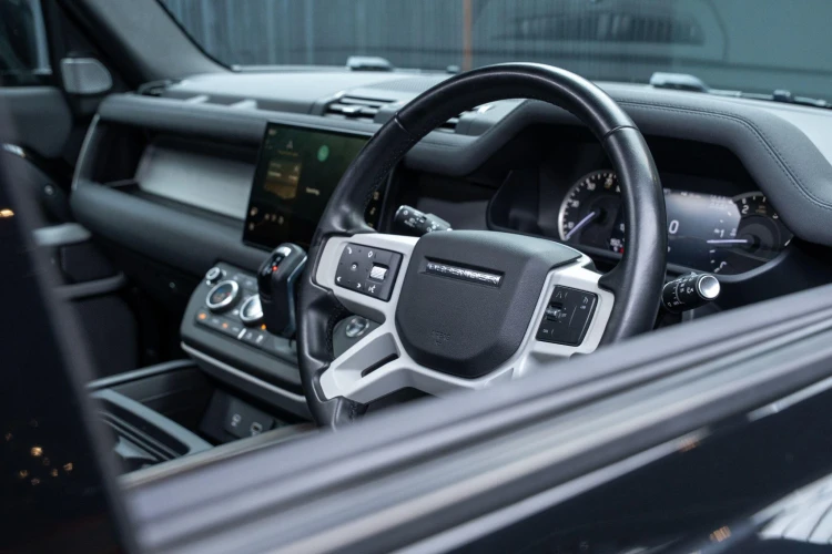 Vehicle Image 37