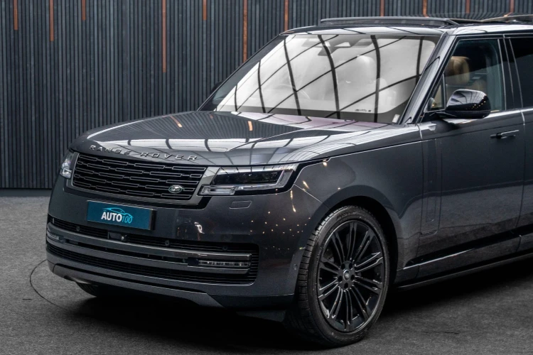Vehicle Image 5