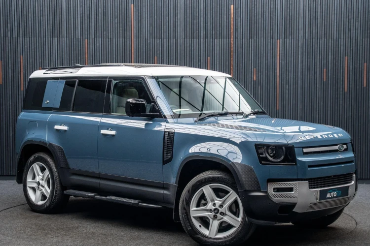 Vehicle Image 5