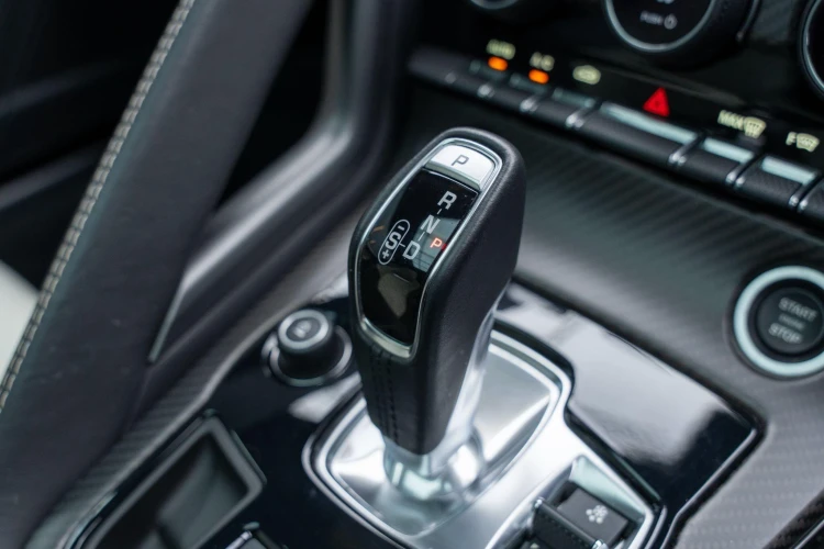 Vehicle Image 30