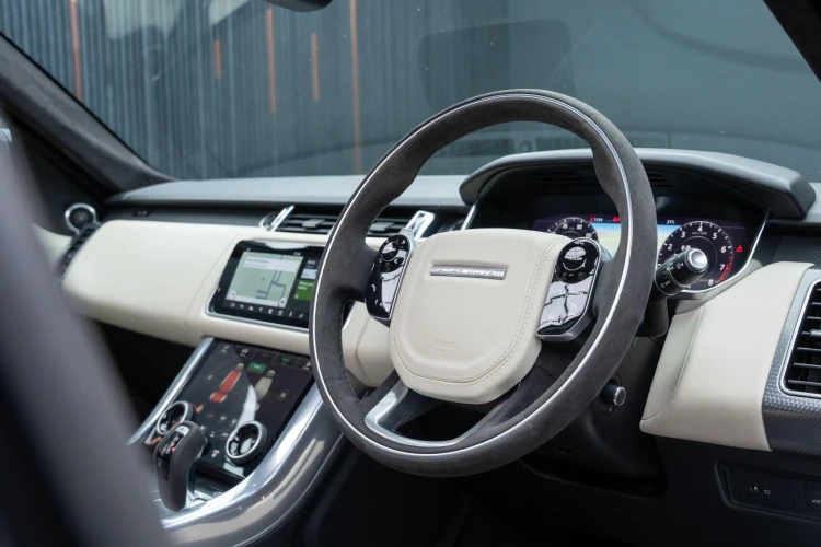 Vehicle Image 36