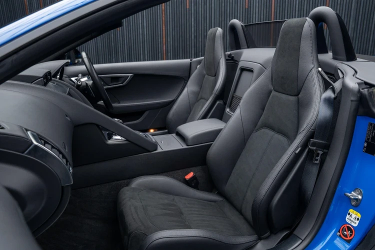Vehicle Image 36
