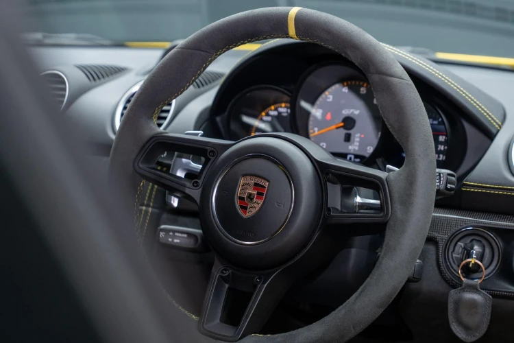 Vehicle Image 39