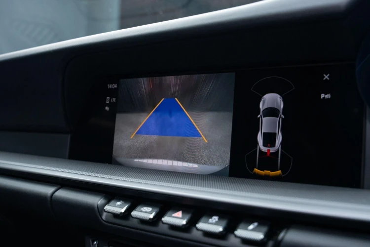 Vehicle Image 10