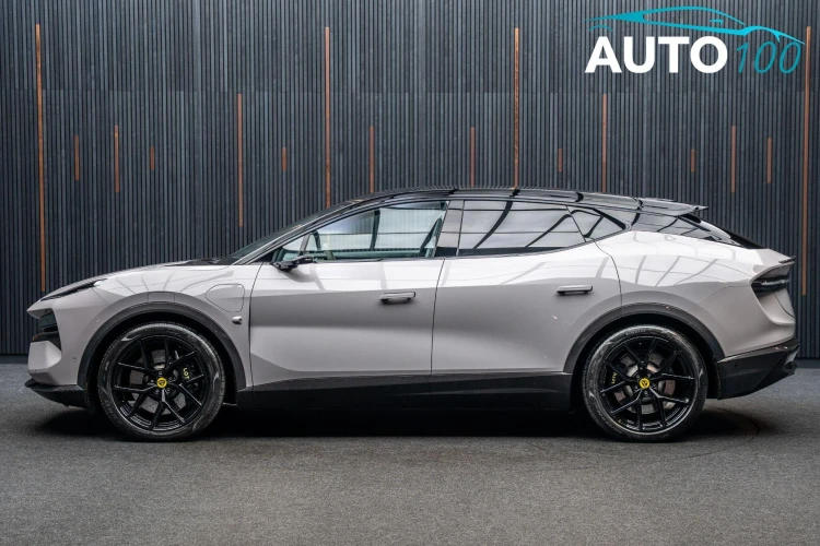 Vehicle Image 15