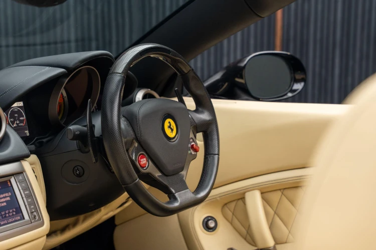 Vehicle Image 37