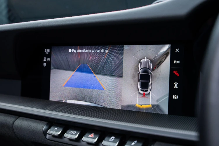 Vehicle Image 10