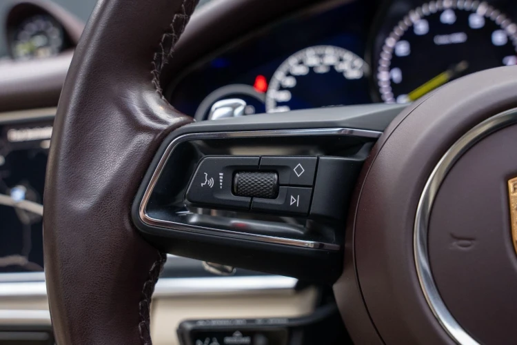 Vehicle Image 20