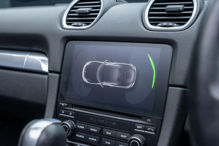 Vehicle Image 8