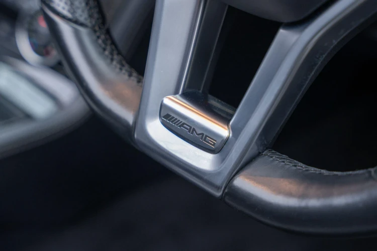 Vehicle Image 40