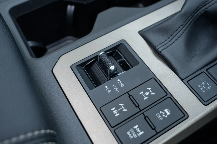 Vehicle Image 31