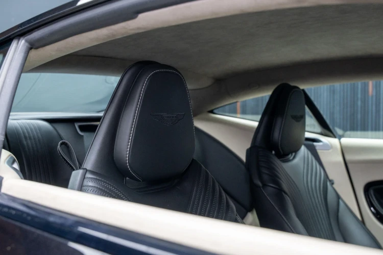 Vehicle Image 20