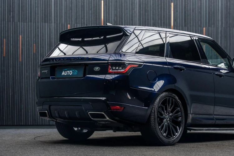 Vehicle Image 21