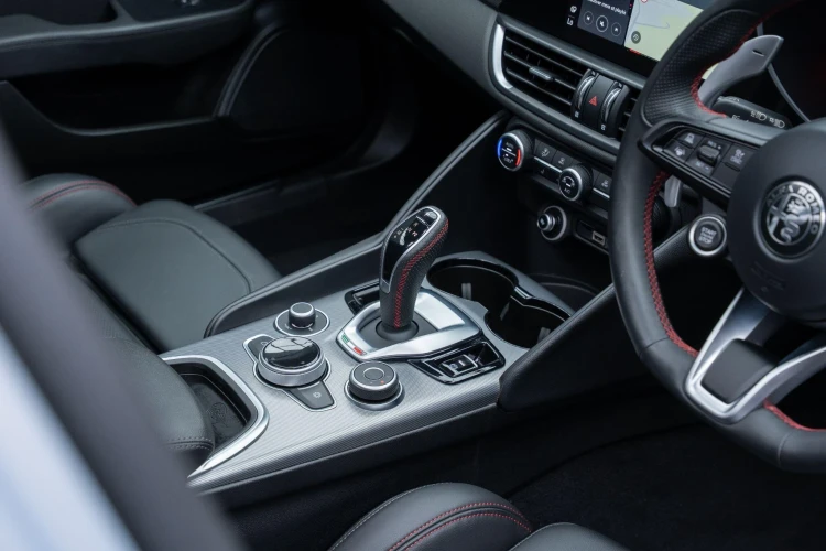 Vehicle Image 36