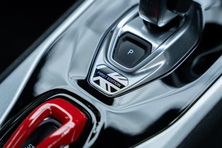 Vehicle Image 30