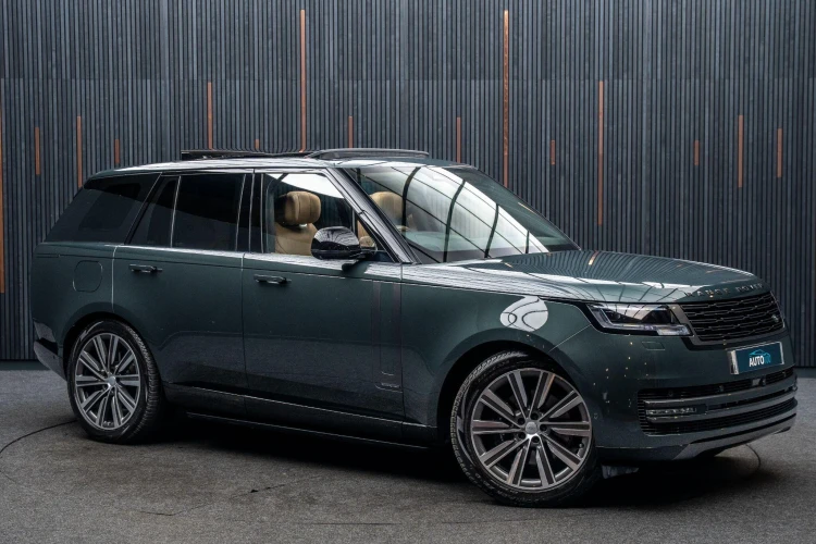 Vehicle Image 5