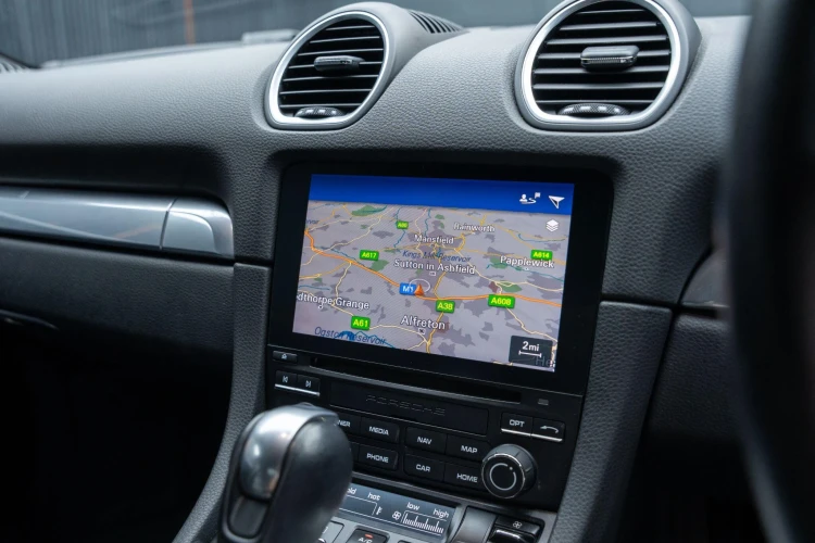 Vehicle Image 6