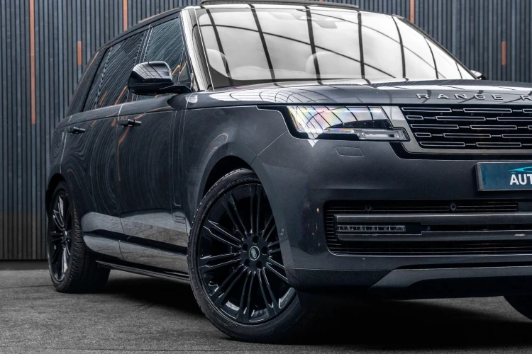 Vehicle Image 7