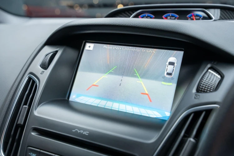Vehicle Image 8