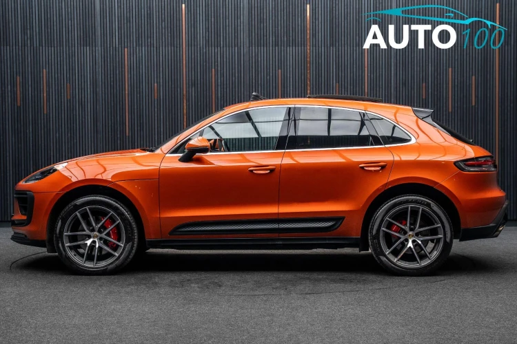 Vehicle Image 15
