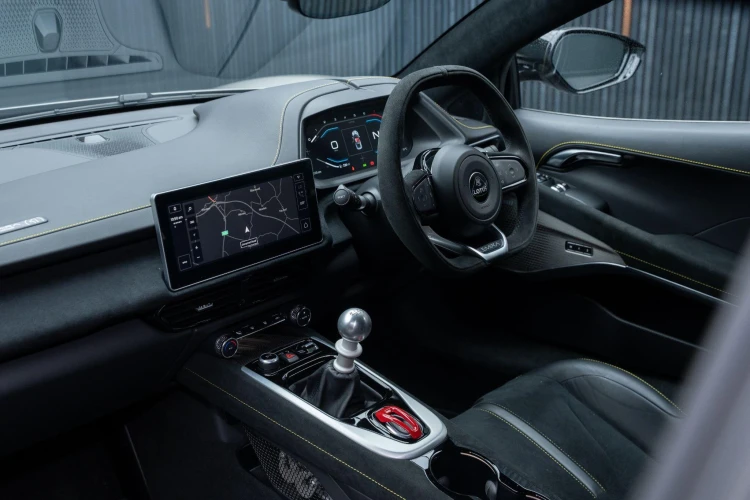 Vehicle Image 35