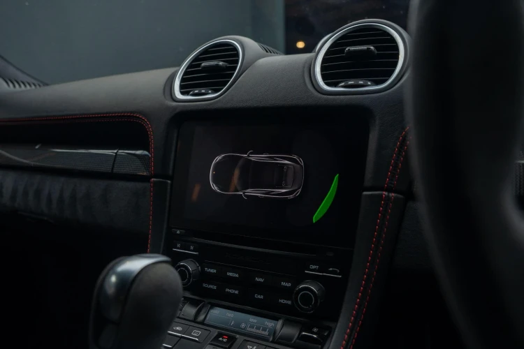 Vehicle Image 10
