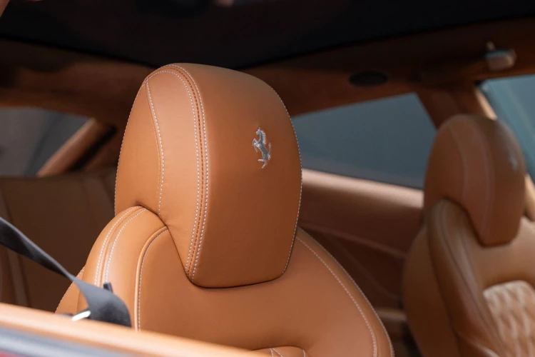 Vehicle Image 30