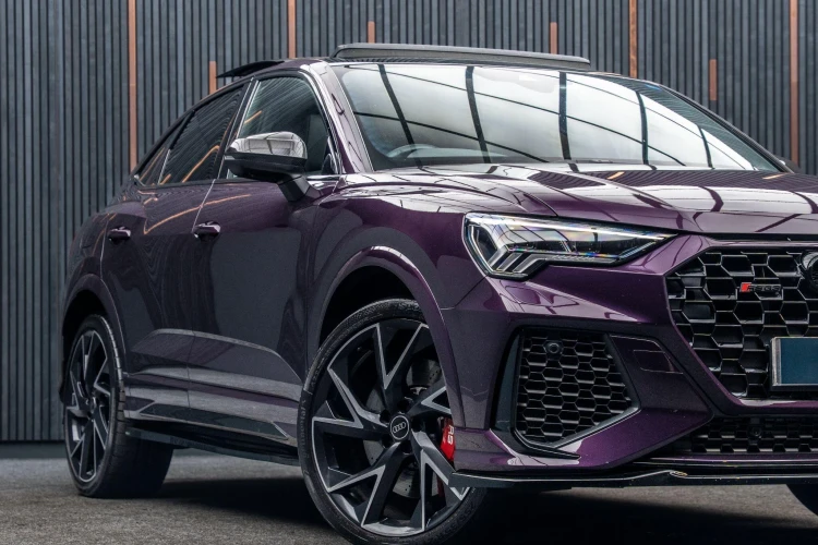 Vehicle Image 7