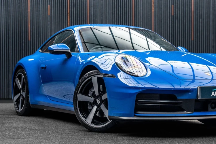 Vehicle Image 7