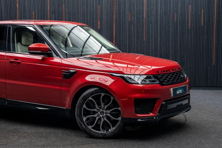 Vehicle Image 9