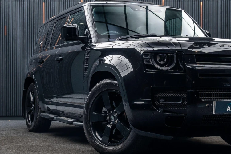 Vehicle Image 7
