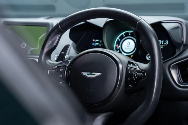 Vehicle Image 37