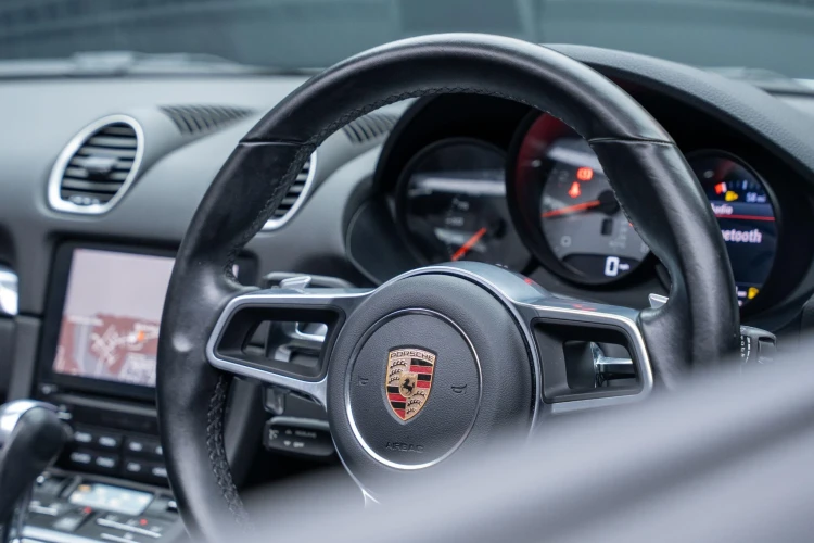 Vehicle Image 40